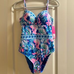 NWT SIZE 8 Lilly Pulitzer one piece swim